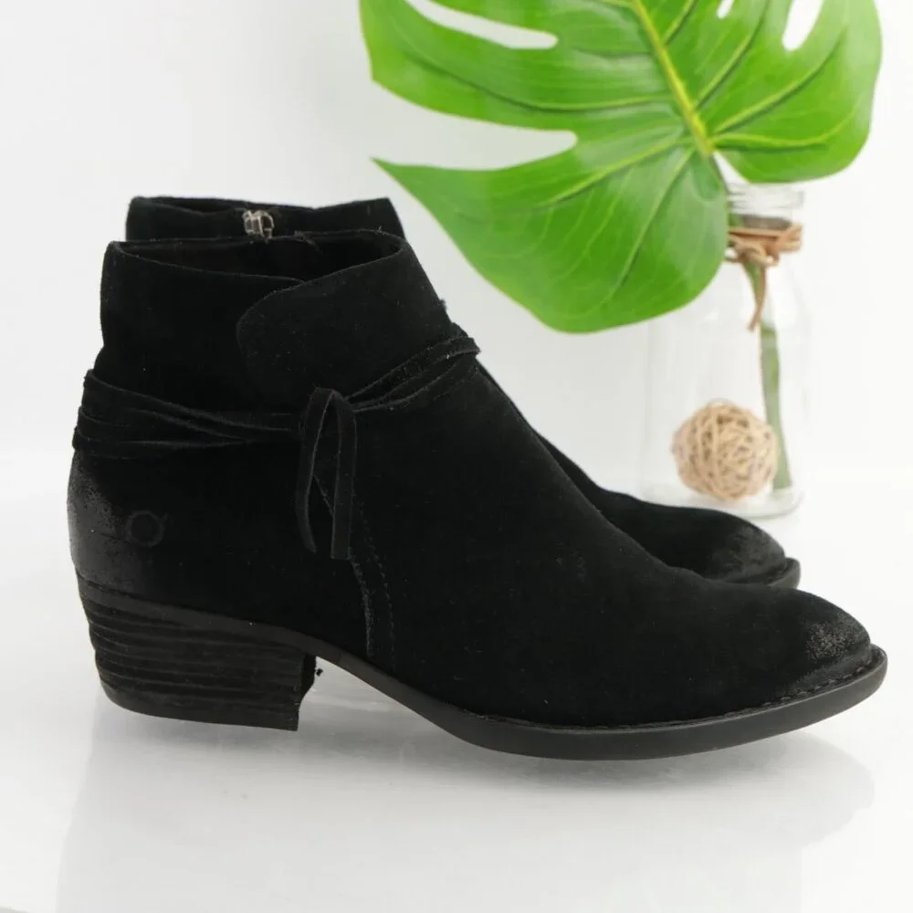 Born Womens Isobelle Boots Size 10 Black Suede Distresed Booties Low Heel Fringe